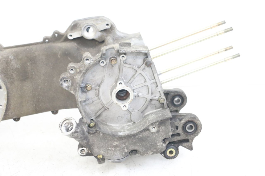 photo de CARTER MOTORE INFERIORE SYM ORBIT 50 (2008 - 2010)