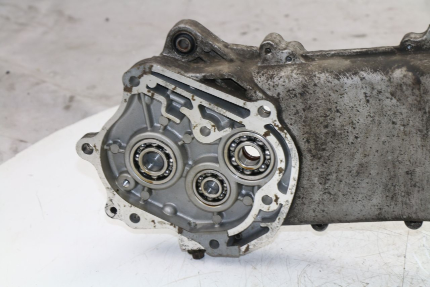 photo de CARTER MOTORE INFERIORE SYM ORBIT 50 (2008 - 2010)