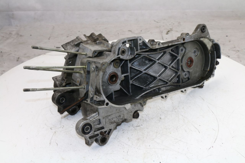 photo de CARTER MOTORE INFERIORE SYM ORBIT 50 (2008 - 2010)