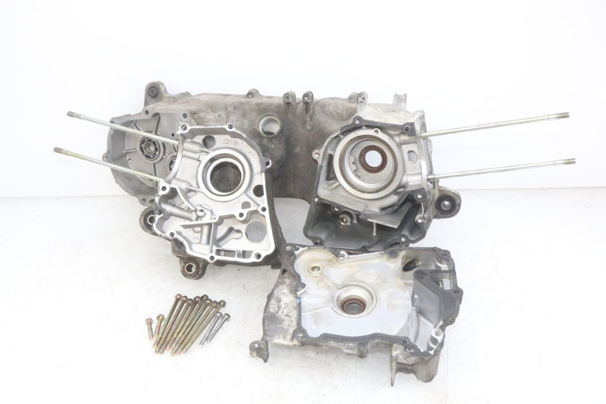 photo de CARTER MOTORE INFERIORE SYM SYMPHONY 125 (2009 - 2015)
