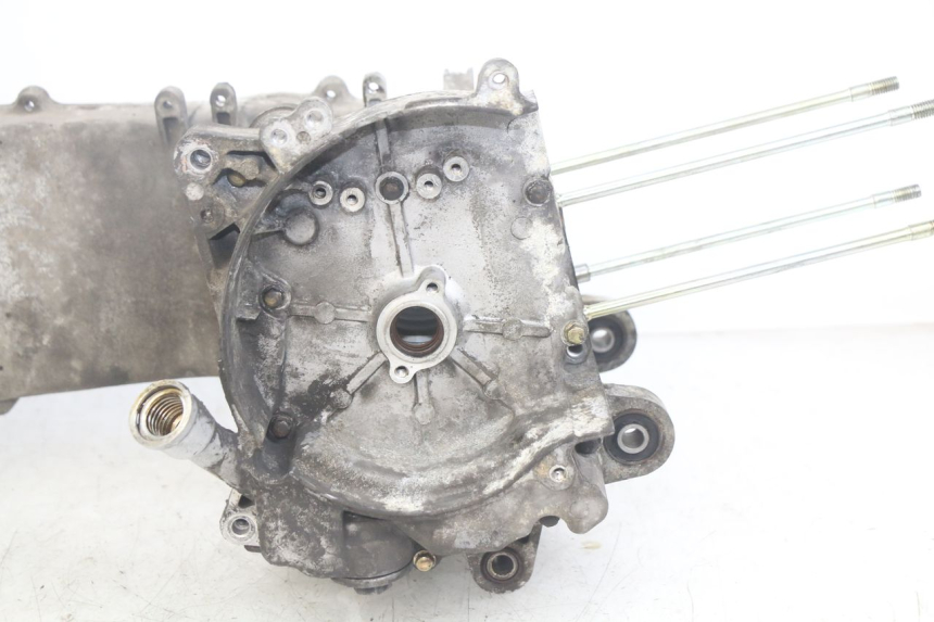 photo de CARTER MOTORE INFERIORE SYM SYMPHONY 125 (2009 - 2015)