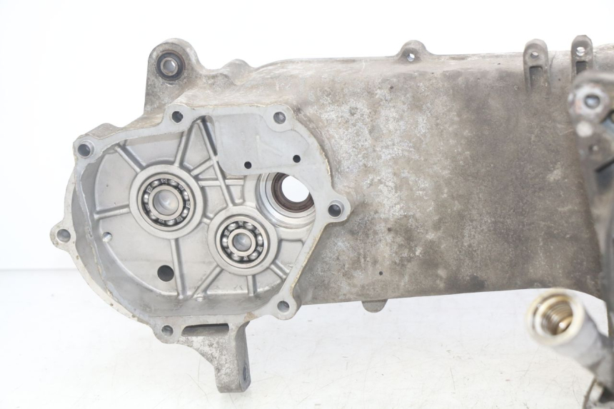 photo de CARTER MOTORE INFERIORE SYM SYMPHONY 125 (2009 - 2015)