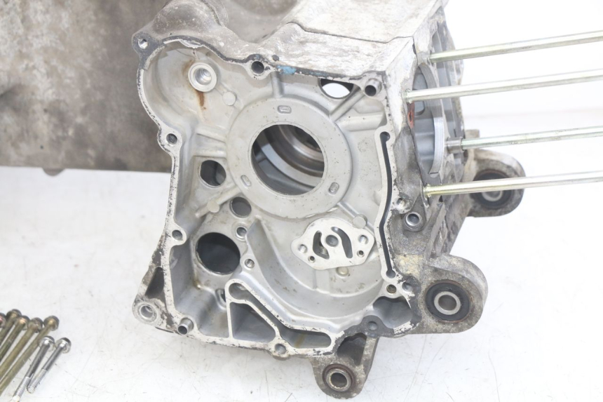 photo de CARTER MOTORE INFERIORE SYM SYMPHONY 125 (2009 - 2015)