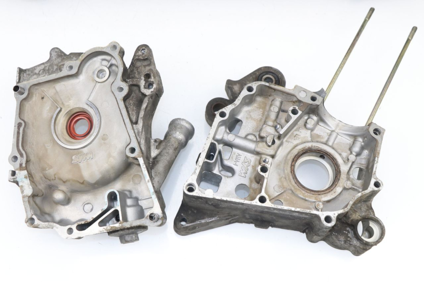 photo de CARTER MOTORE INFERIORE SYM TONIK 50 (2011 - 2014)