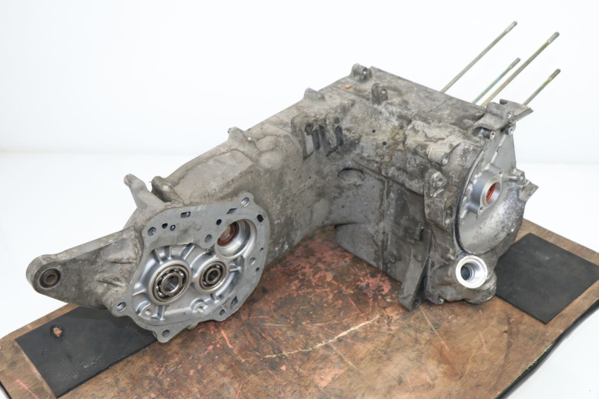 photo de CARTER MOTORE INFERIORE SYM TONIK 50 (2011 - 2014)