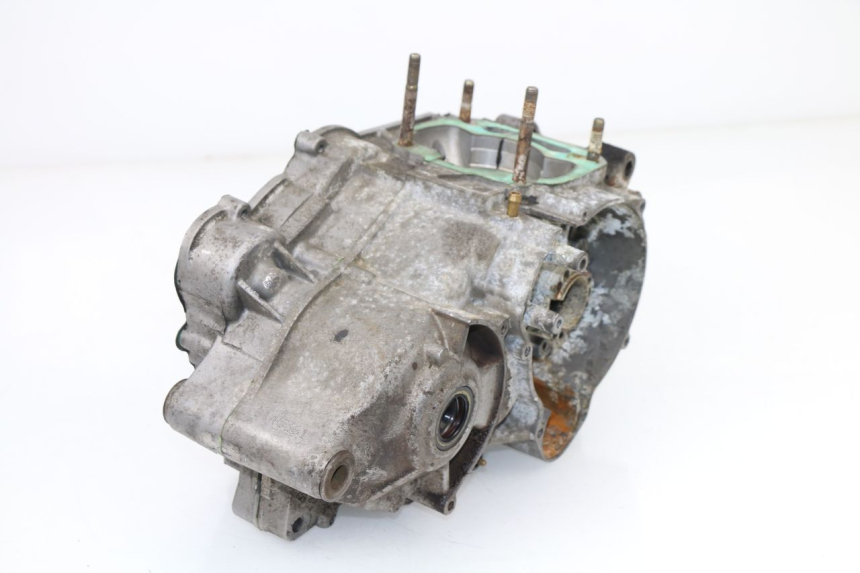 photo de CARTER MOTORE INFERIORE APRILIA TUONO 125 (2003 - 2005) - Zoom sullo stato d'uso