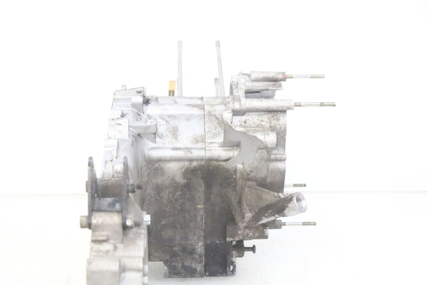 photo de CARTER BAS MOTORE PIAGGIO VESPA GTS IGET ABS 125 (2017 - 2023)