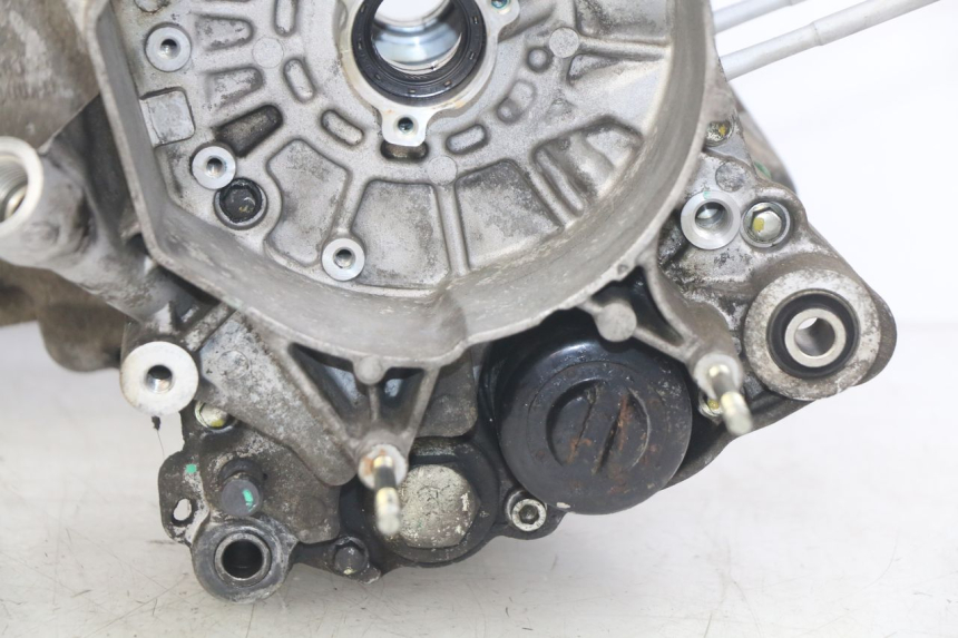 photo de CARTER BAS MOTORE PIAGGIO VESPA GTS IGET ABS 125 (2017 - 2023)