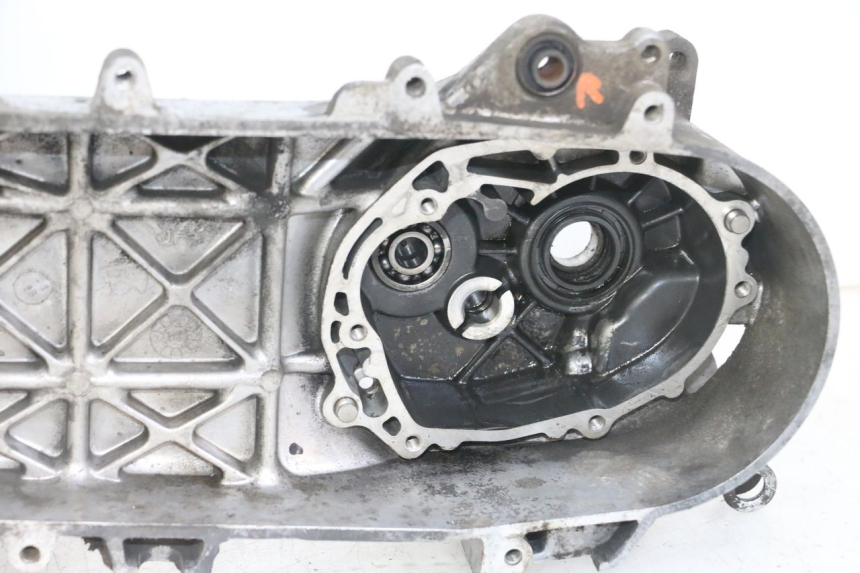 photo de CARTER BAS MOTEUR PEUGEOT VIVACITY NEW 2T 50 (2008 - 2017)