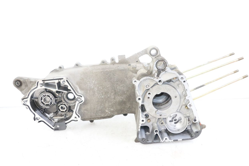 photo de CARTER MOTORE INFERIORE KYMCO XCITING 250 (2006 - 2009)