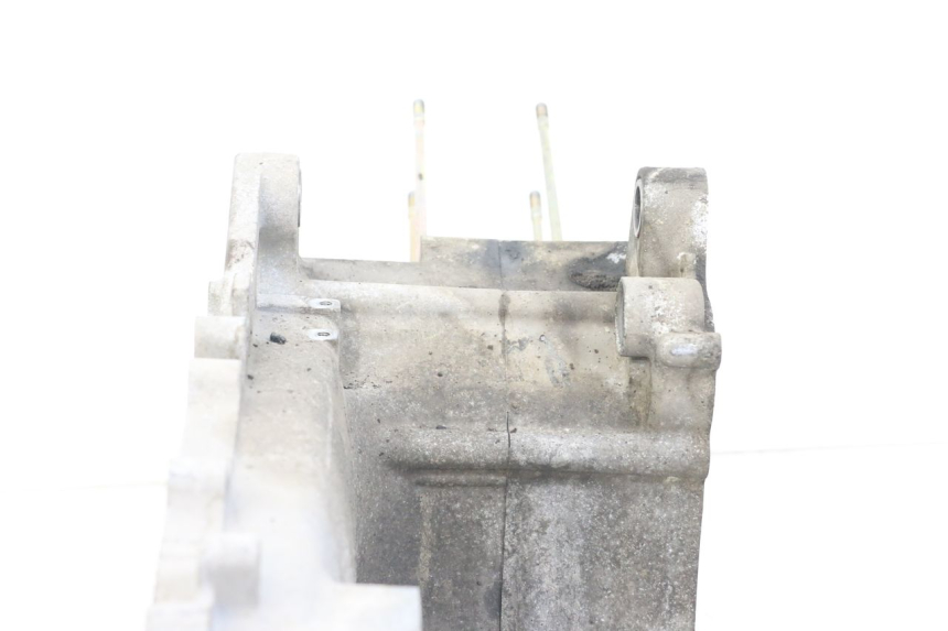 photo de CARTER MOTORE INFERIORE KYMCO XCITING 250 (2006 - 2009)