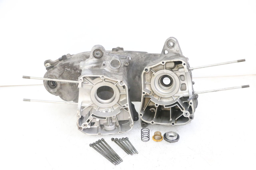 photo de CARTER BAS MOTORE YAMAHA XMAX X-MAX 125 (2006 - 2009)