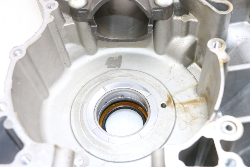 photo de CARTER MOTORE INFERIORE YAMAHA XP T-MAX TMAX 500 (2008 - 2012)