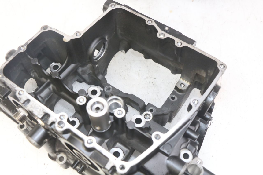 photo de CARTER BAS MOTEUR YAMAHA YZF R1 1000 (2007 - 2008)