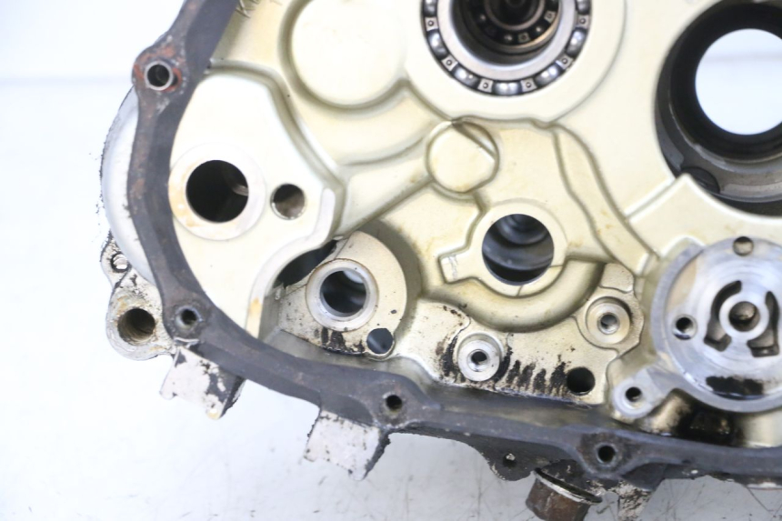 photo de CARTER MOTORE KYMCO ZING 125 (1997 - 2003) - Dettagli dei punti di fissaggio