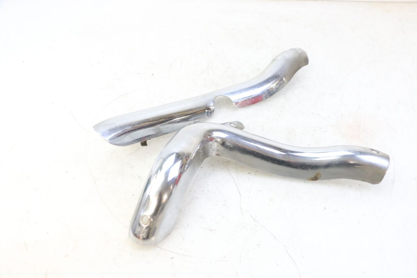 photo de COPERCHIO DI SCARICO HYOSUNG GV AQUILA 125 (2000 - 2004)