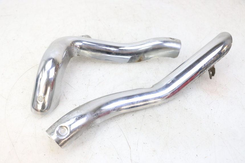 photo de COPERCHIO DI SCARICO HYOSUNG GV AQUILA 125 (2000 - 2004)