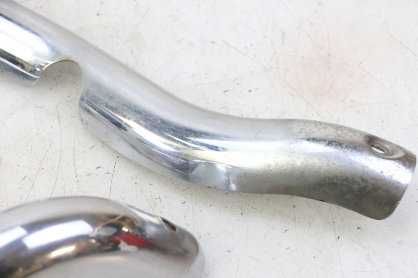 photo de COPERCHIO DI SCARICO HYOSUNG GV AQUILA 125 (2000 - 2004)