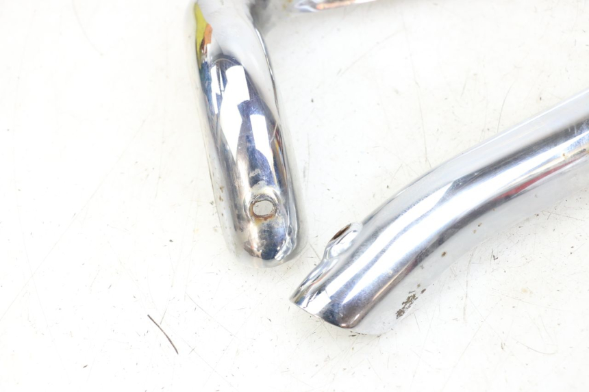 photo de COPERCHIO DI SCARICO HYOSUNG GV AQUILA 125 (2000 - 2004)