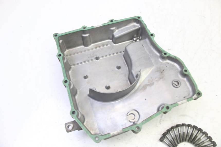photo de COPERCHIO OLIO HONDA CBR RR FIREBLADE 900 (1992 - 1994)