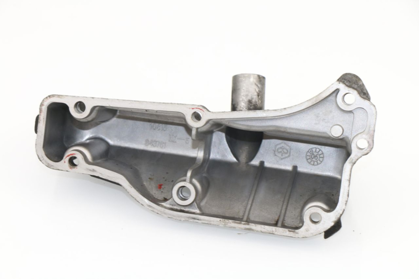 photo de COPERCHIO OLIO PIAGGIO VESPA GTS 125 (2007 - 2012)