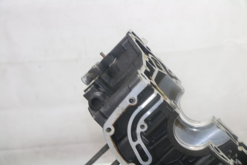 photo de CARTER MOTORE DESTRO BMW R GS 1150 (1999 - 2004)