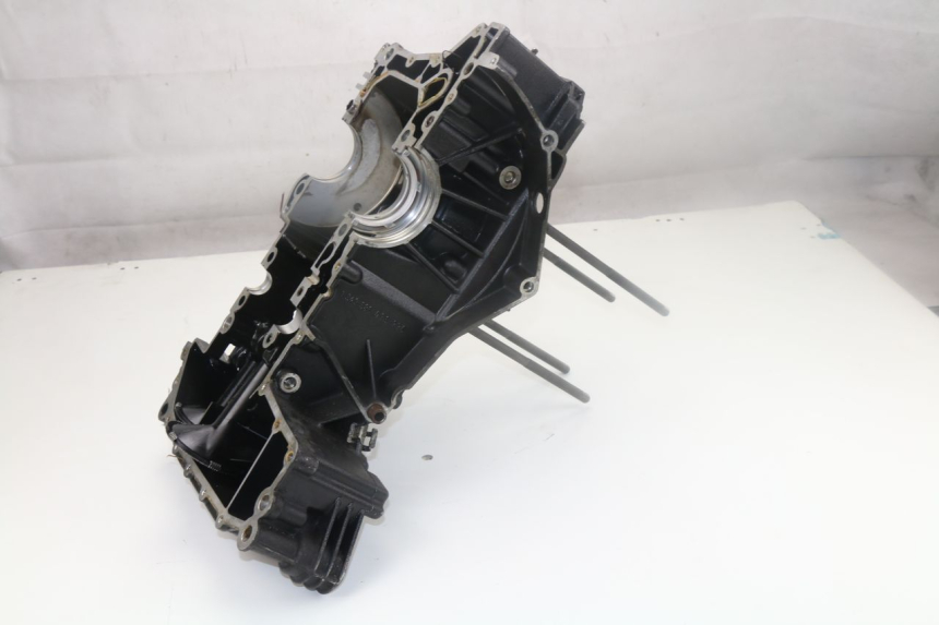 photo de CARTER MOTORE DESTRO BMW R GS 1150 (1999 - 2004)