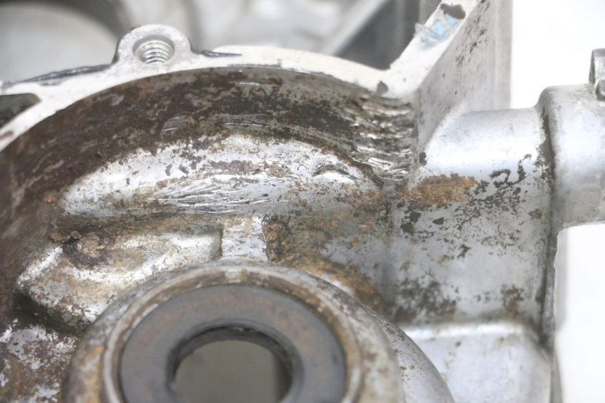 photo de CARTER MOTORE YAMAHA TTR 125 (2000 - 2020) - Stato della superficie e materiale