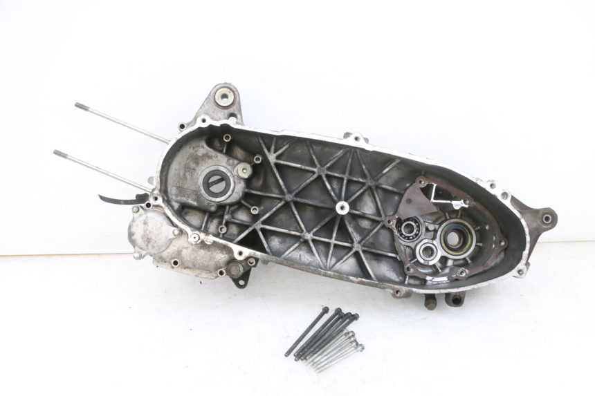 photo de CARTER MOTORE YAMAHA X-MAX XMAX 125 (2010 - 2014) - Altra vista dell'articolo