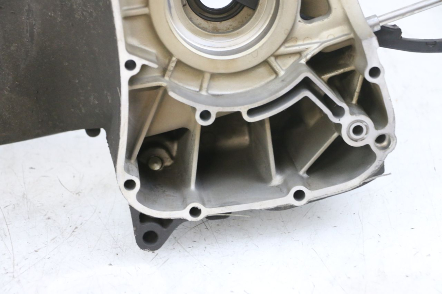 photo de CARTER MOTORE YAMAHA X-MAX XMAX 125 (2010 - 2014) - Primo piano tecnico