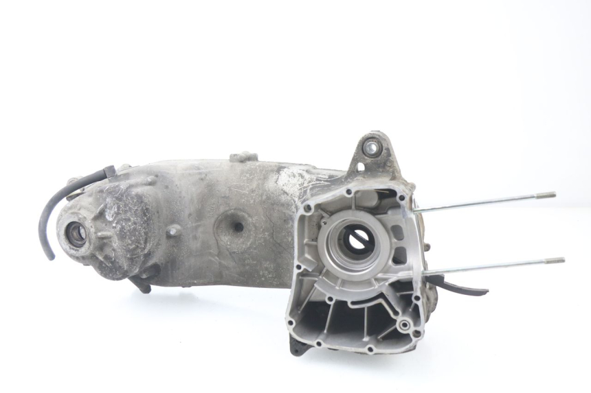 photo de CARTER MOTORE SINISTRO YAMAHA XMAX X-MAX 125 (2006 - 2009)