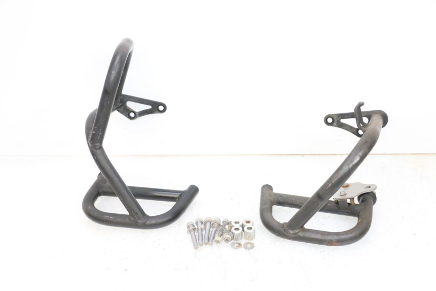 photo de COPERCHIO PROTEZIONE CILINDRO YAMAHA FJR ABS 1300 (2006 - 2012) - Marcature e riferimenti originali