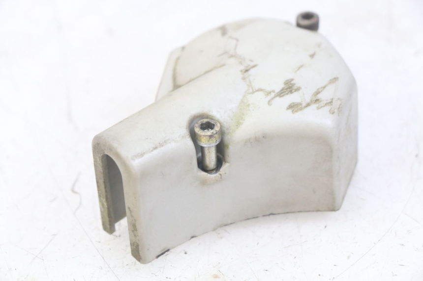 photo de COPERCHIO POMPA OLIO PEUGEOT XP6 50 (2006 - 2011)