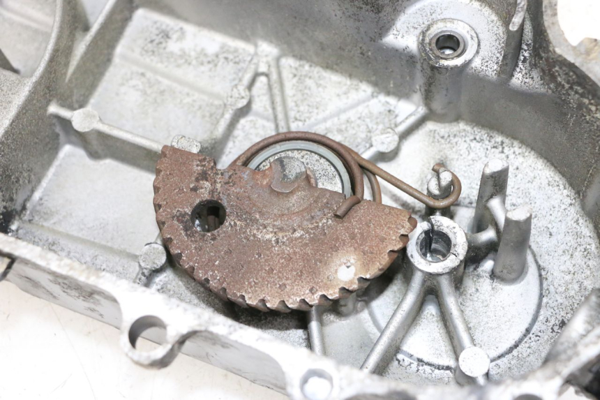 photo de CARTER TRASMISSIONE KYMCO AGILITY CITY 4T 50 (2008 - 2016) - Stato della superficie e materiale