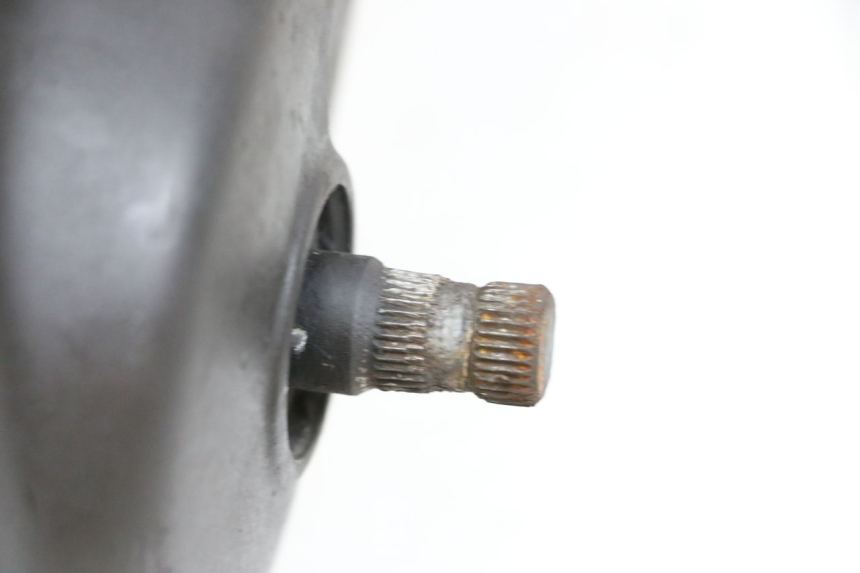 photo de COPERCHIO VARIATORE MBK BOOSTER SPIRIT 50 (2004 - 2017) - Primo piano tecnico