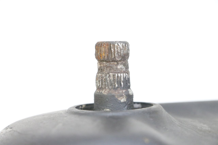 photo de COPERCHIO VARIATORE MBK BOOSTER SPIRIT 50 (2004 - 2017) - Dettagli dei punti di fissaggio