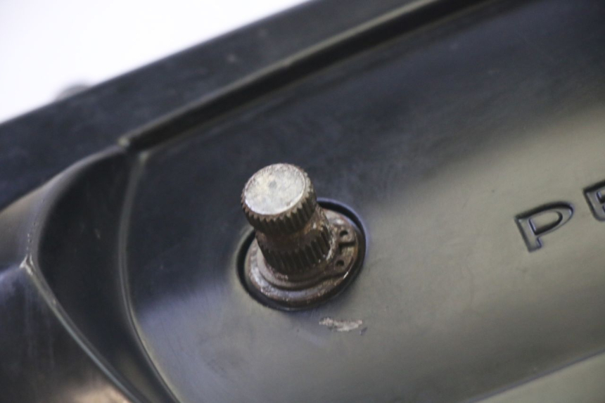 photo de COPERCHIO VARIATORE PEUGEOT KISBEE 2T 50 (2010 - 2017)