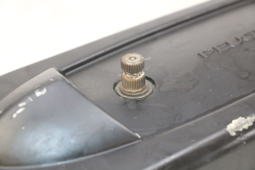 photo de COPERCHIO VARIATORE PEUGEOT LUDIX 50 (2005 - 2007)