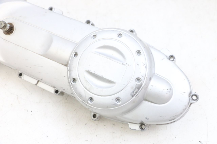 photo de COPERCHIO VARIATORE PIAGGIO NEW TYPHOON 50 (2018 - 2021) - Primo piano ad alta risoluzione