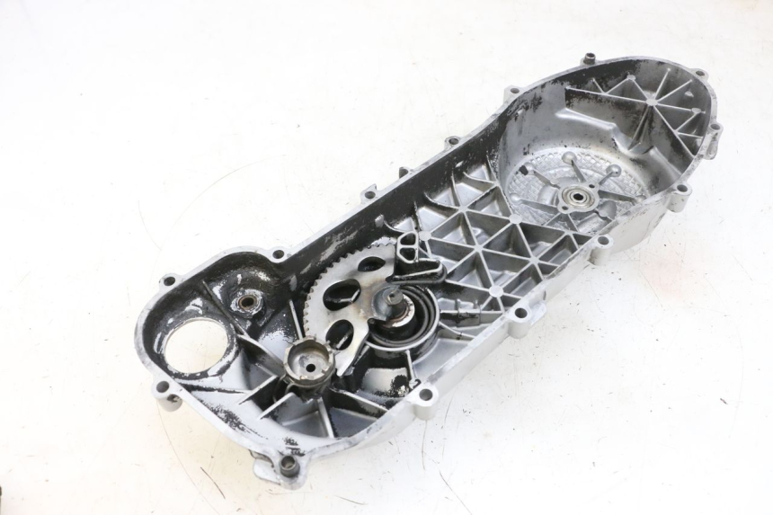 photo de COPERCHIO VARIATORE PIAGGIO NEW TYPHOON 50 (2018 - 2021) - Dettagli dei punti di fissaggio