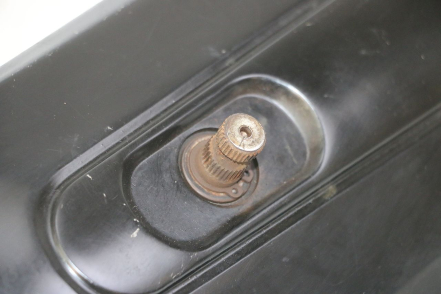 photo de COPERCHIO VARIATORE PEUGEOT VIVACITY NEW 4T 50 (2008 - 2017)