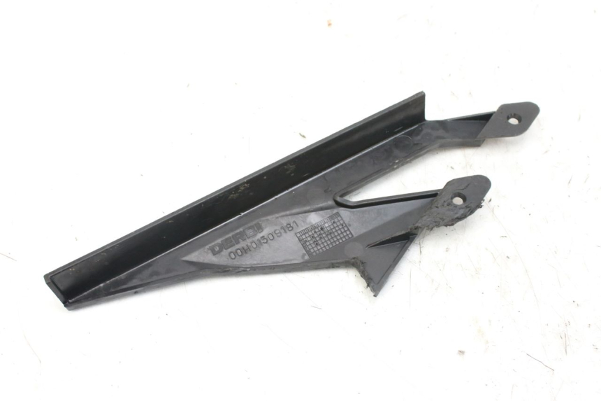 photo de COPERCHIO CATENA DERBI GPR 50 (2004 - 2009)