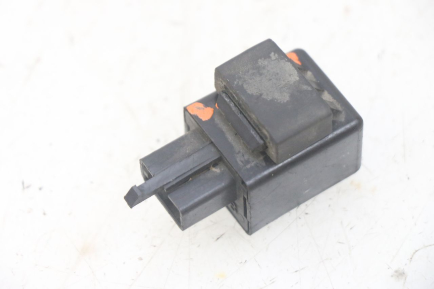 photo de Centralina lampeggiante YAMAHA FJR ABS 1300 (2006 - 2012) - Zoom sullo stato d'uso