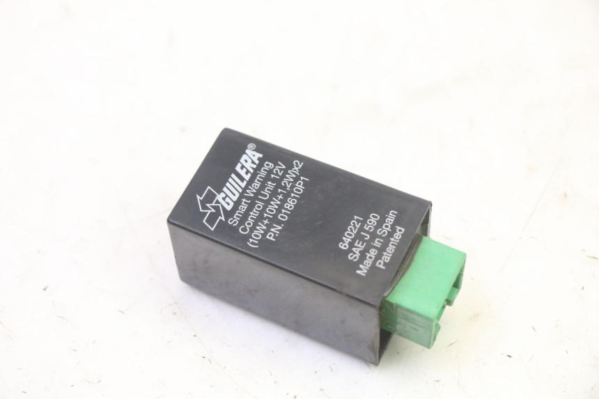 photo de RELE' FRECCE PIAGGIO MP3 RL 250 (2007 - 2010)