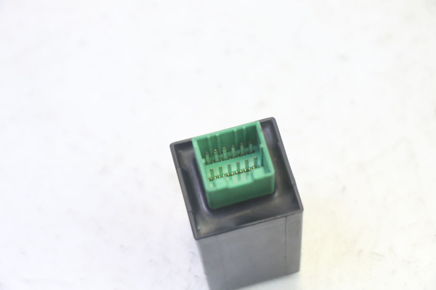 photo de RELE' FRECCE PIAGGIO MP3 RL 250 (2007 - 2010)