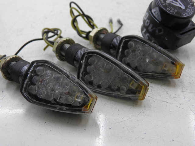 photo de CENTRALINA FRECCE SUZUKI GSF S BANDIT 600 (2000 - 2004)