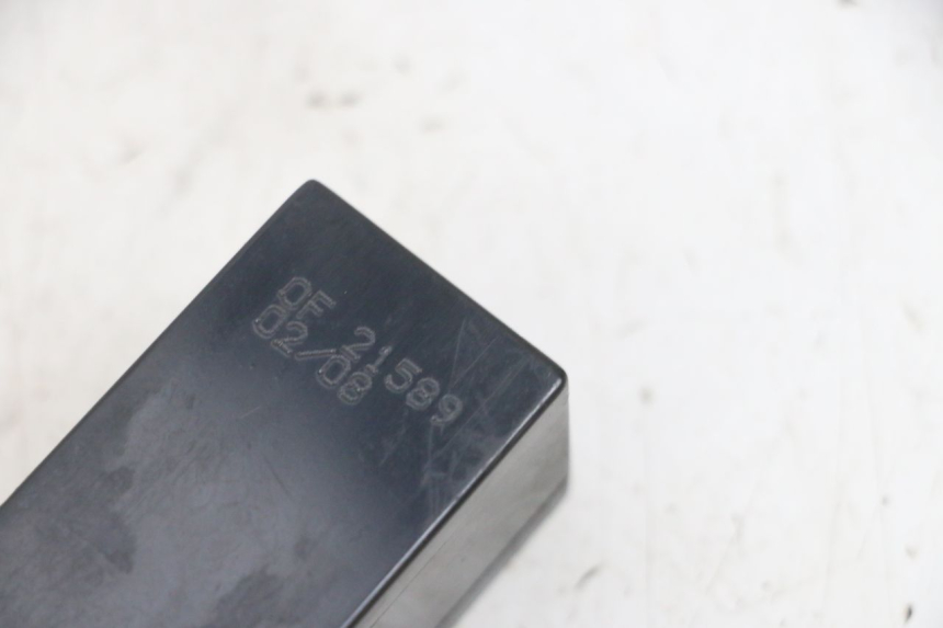 photo de CENTRALINA FRECCE YAMAHA XMAX X-MAX 125 (2006 - 2009) - Altra angolazione