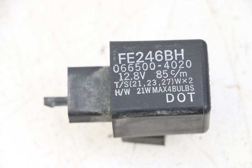 photo de RELE' FRECCE YAMAHA XJN DIVERSION 600 (2000 - 2003)