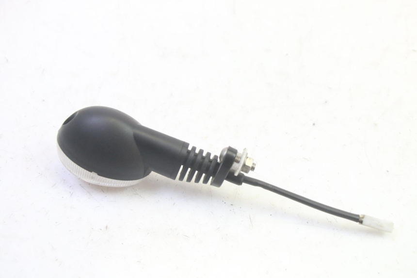 photo de FRECCE DESTRA POSTERIORE SUZUKI DL V STROM 1000 (2002 - 2007) - Primo piano tecnico