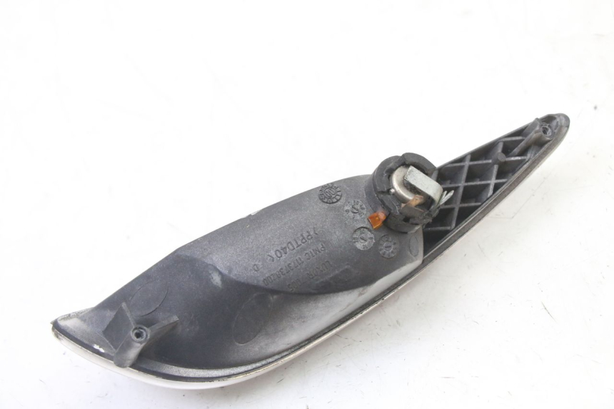 photo de FANALE POSTERIORE DESTRO PEUGEOT ELYSEO 125 (1999 - 2004)